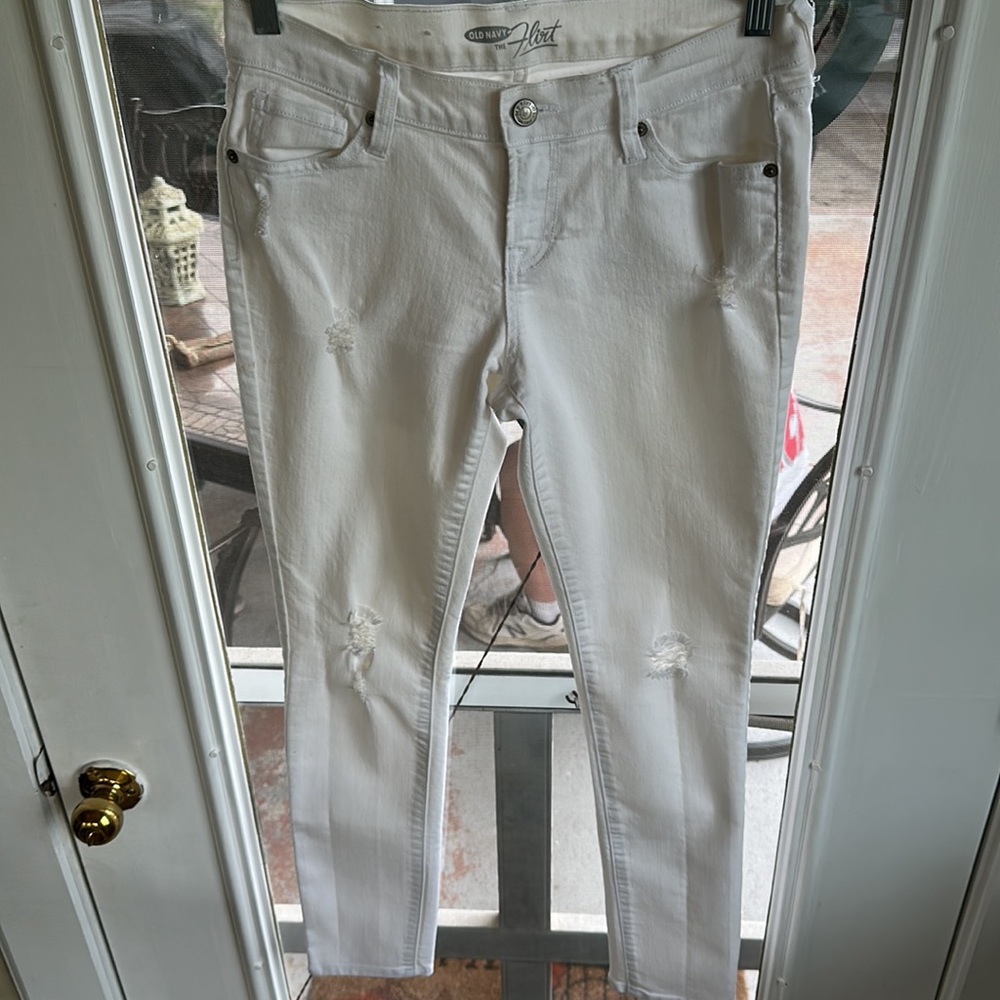 Old Navy The Flirt White Skinny Distressed Jeans